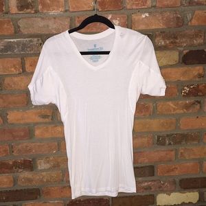 🖤🖤 NEW Thompson Tee